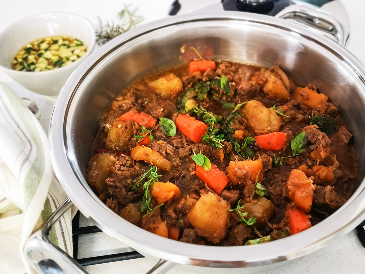 Fragrant Meat & Vegetable Stew 